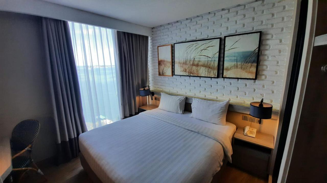 Expressia Hotel Makassar Exteriör bild