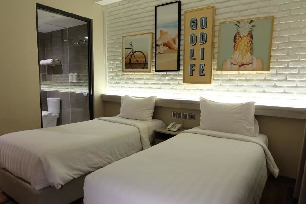Expressia Hotel Makassar Exteriör bild